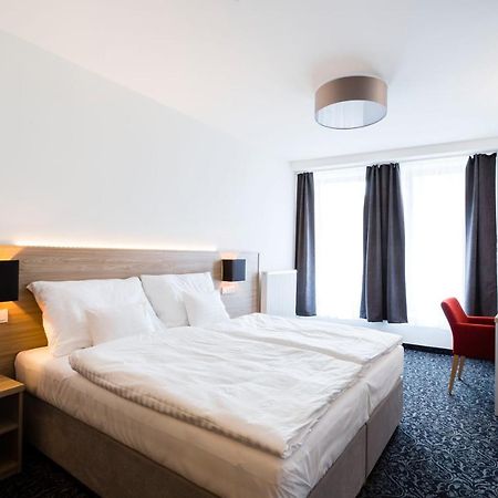 Hotel Koflik Strakonice Esterno foto