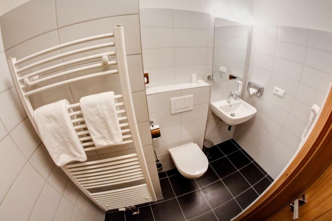 Hotel Koflik Strakonice Esterno foto